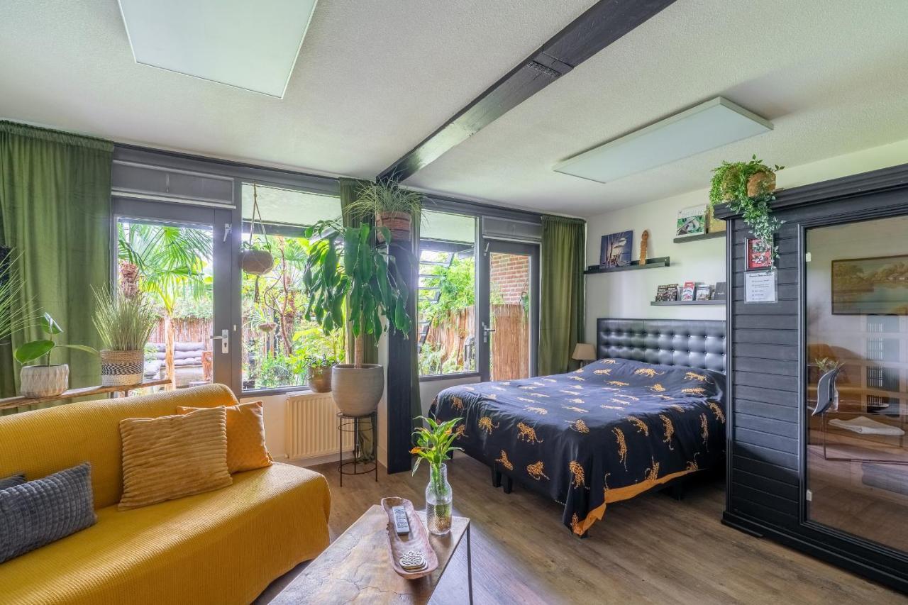 Jungle Stay In A Hidden Paradise Zwijndrecht Exterior photo